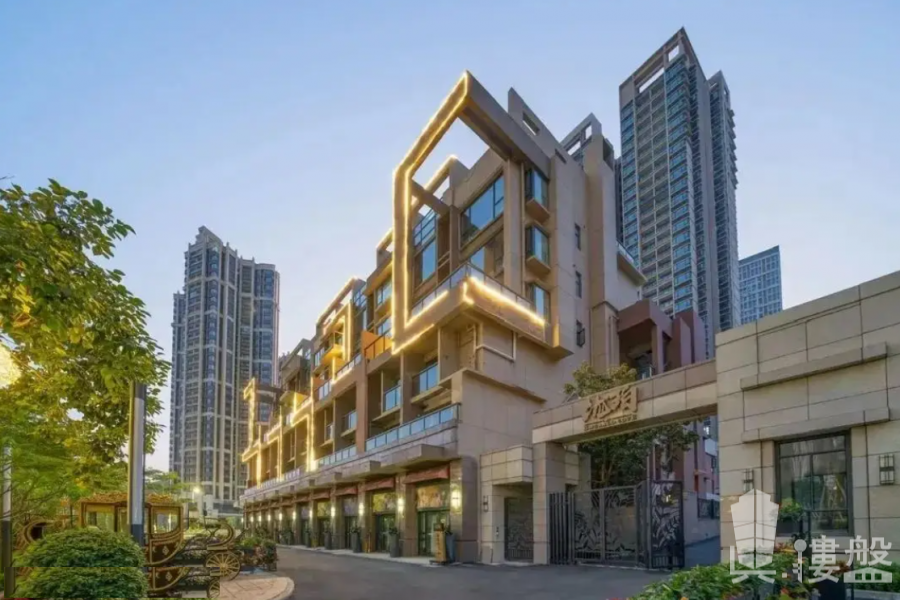 惠州瀧珀花園別墅，香港李嘉誠賣大包，首期5萬(減)，香港高鐵60分鐘直達，香港銀行按揭，最新價單