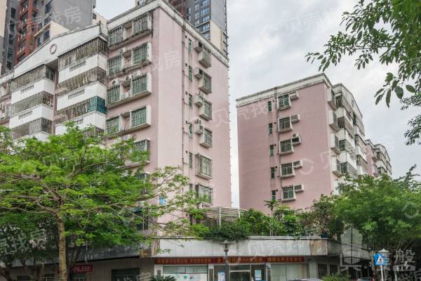 福永萬福廣場旁復式|房子面積大,實用,單價低,福永生活商圈,生活便捷