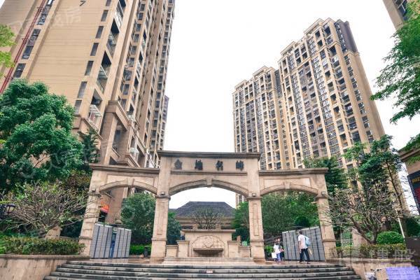 金地名峰|復式大四房,上學方便,周邊配套成熟