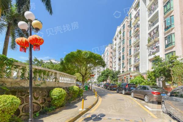 加洲花園|業主自住小復式帶花園精裝拎包入住,靠山小區,空氣清新