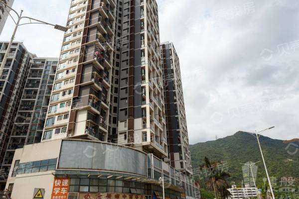 金水灣御園|地鐵口物業,帶陽臺,標準壹房壹廳,戶型正全明設計