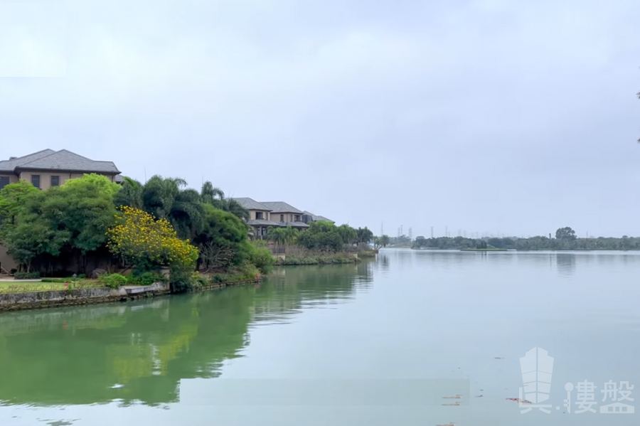 中山雅居樂民森迪茵湖，首期5萬(減)，香港銀行按揭，最新價單，中港專車免費上門接載睇樓