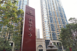 深圳信義金​​​​​​​御半山瓏門，首期5萬(減)，香港銀行按揭，最新價單